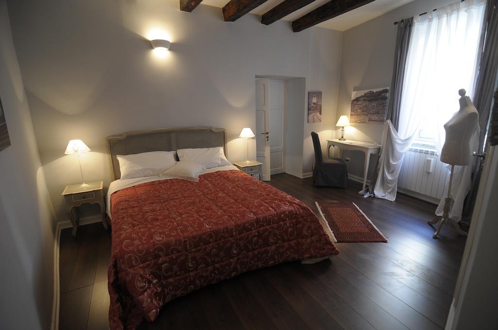 B&B Via Dell'Astrologo Козенца Номер фото